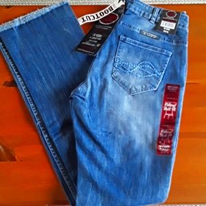 Cowgirl Tuff Co Jeans